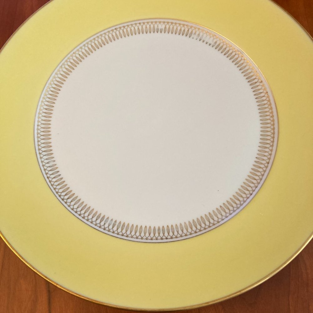 2 FURSTENBERG 11" Dinner Plates Old Brunswick #1747 Germany Yellow Band.